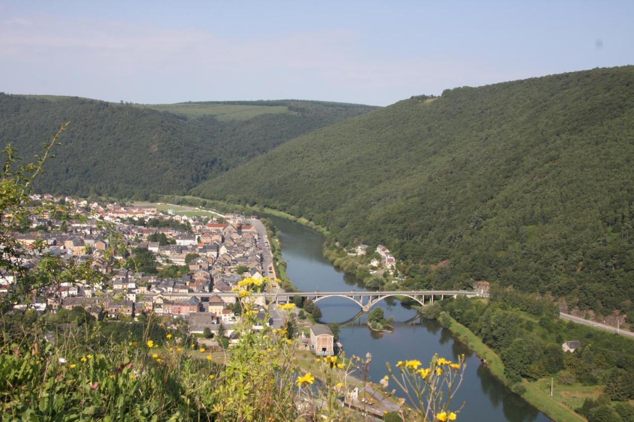 Nouzonville Gite Des Trois Vallees מראה חיצוני תמונה